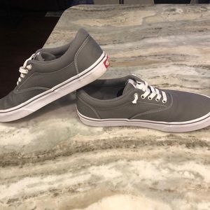 Men’s grey and white vans